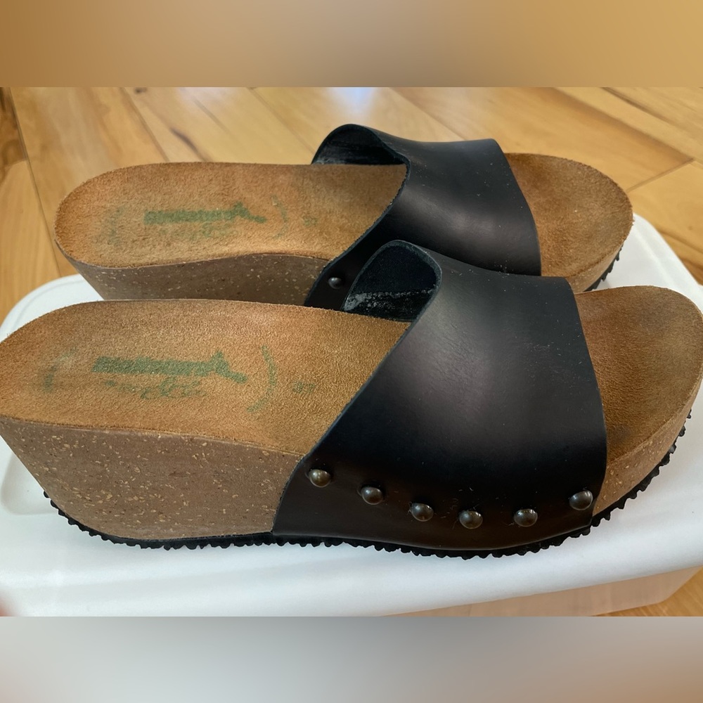 BioNatura Black Leather Wedge Shoe-Women’s EUR 37/US 7